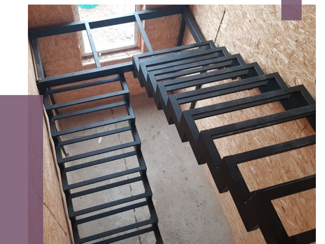 Демонтаж лестниц на металлокаркасе в Каменке от 7283 руб. за м²