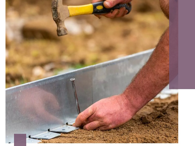 Монтаж металлических бордюров в Каменке быстро и качественно